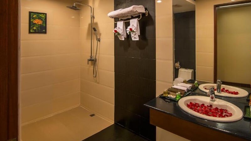 Royal Bagan Hotel